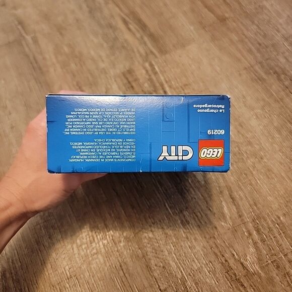 60219 LEGO City Construction Loader Front New Sealed Box - Picture 6 of 6